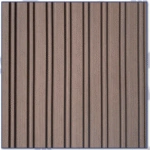 لوحة خشبية أنيقة بأعمدة تدرج الألوان للأبواب الداخلية والخارجية.