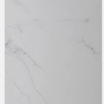 رخام أبيض فخم وراقي بطابع أنيق وفاخر يناسب التصميمات الراقية.