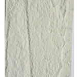 رخام فخم بلون بيج ناعم وتصميم أنيق لديكور داخلي راقٍ.