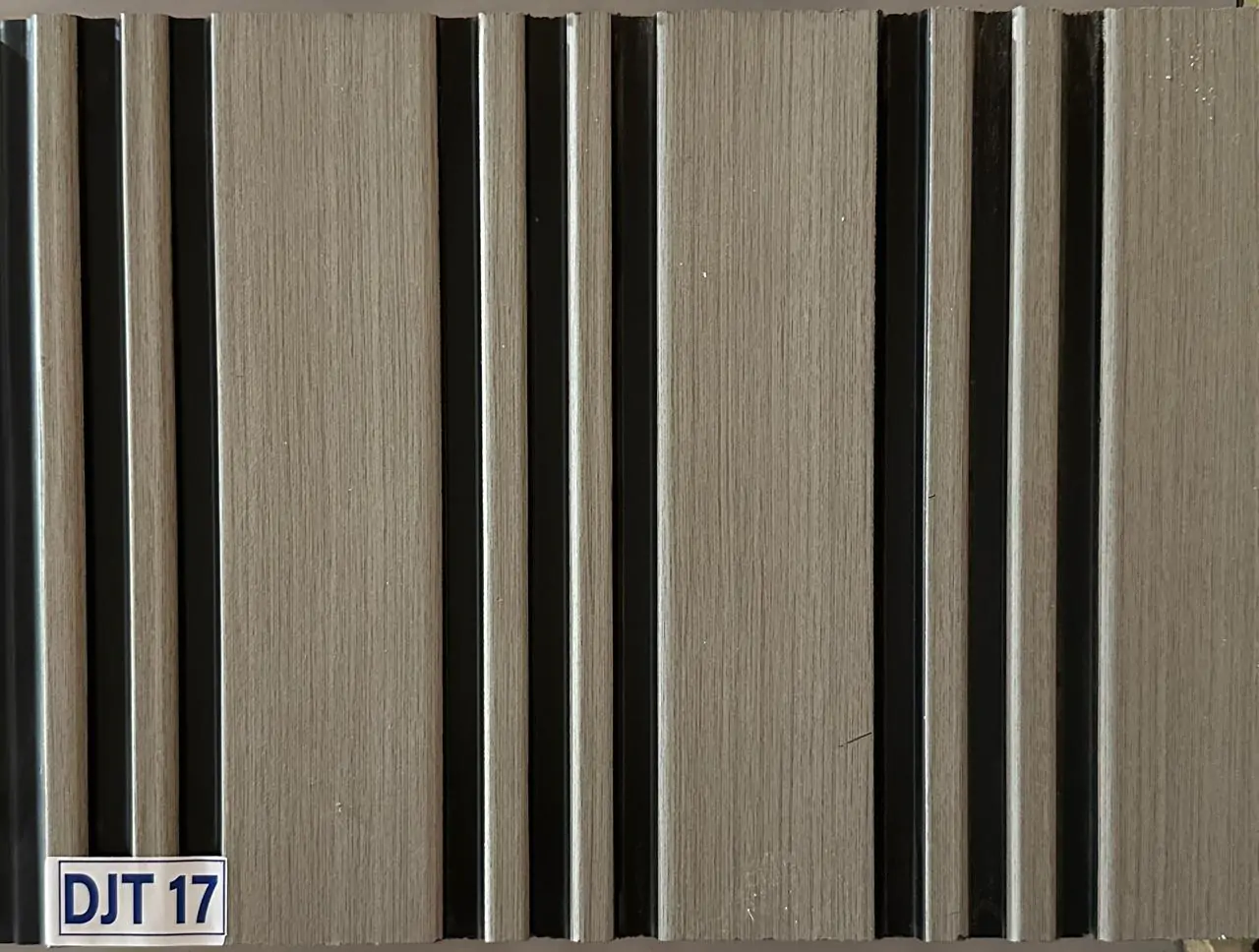 ألوان خشبية فاخرة مع خطوط سوداء أنيقة لديكور فخم وخاص.