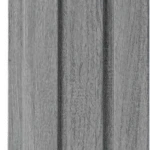 طاولة فاخرة من الخشب الرمادي بتصميم أنيق وفاخر.