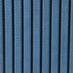 خط الفخامة، تصميم ديكور راقٍ من الخشب المزخرف واللون الأزرق الداكن.