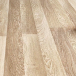 ألتر نص: أرضية من الخشب الفاخر بتشطيبات أنيقة وجودة عالية.