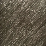 رخام داكن ملون بتفاصيل فاخرة ولمعان يضيف لمسة من الفخامة والترف.