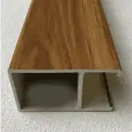 أعمدة بارتشن بديل خشب بني فاتح 10x5