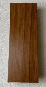 ⁦أعمدة بارتشن بديل خشب بني 10x5⁩ - الصورة ⁦2⁩